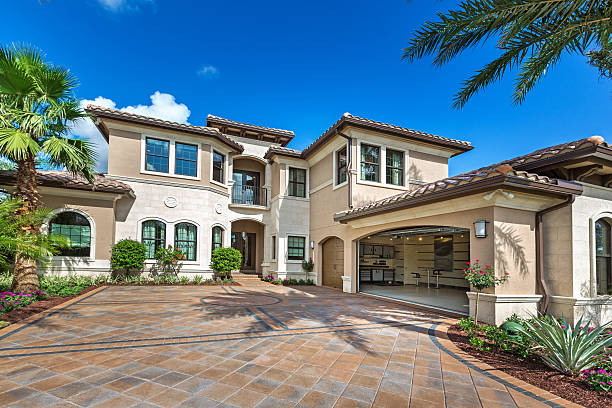 Best Driveway Paving Company  in Paris, IL