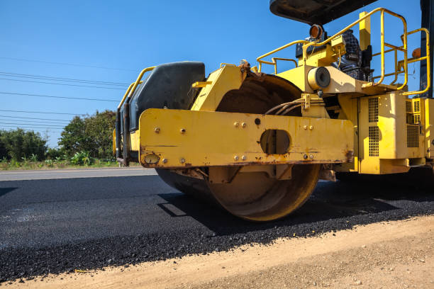 Best Driveway Pavers Near Me  in Paris, IL